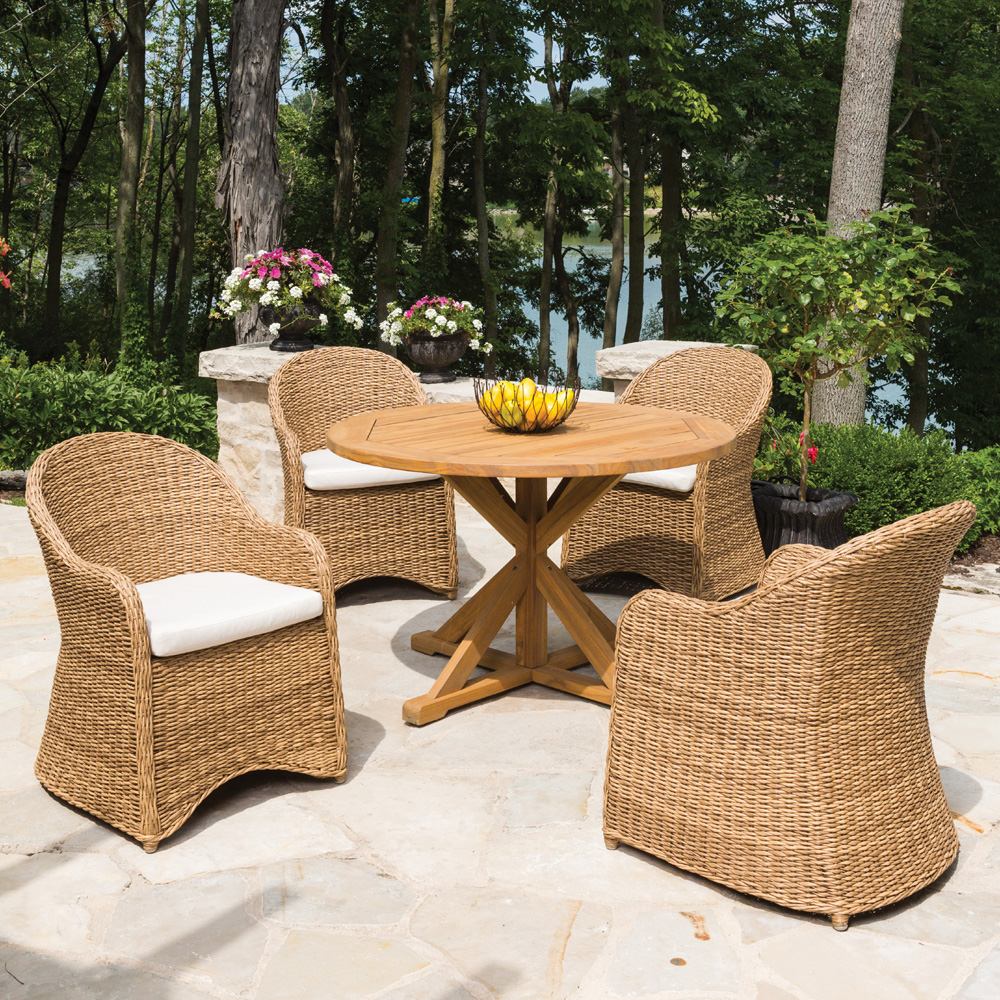 Lloyd Flanders Lloyd Flanders 5 Piece Dining Set with Hyacinth Chairs - LF-DINING-SET2