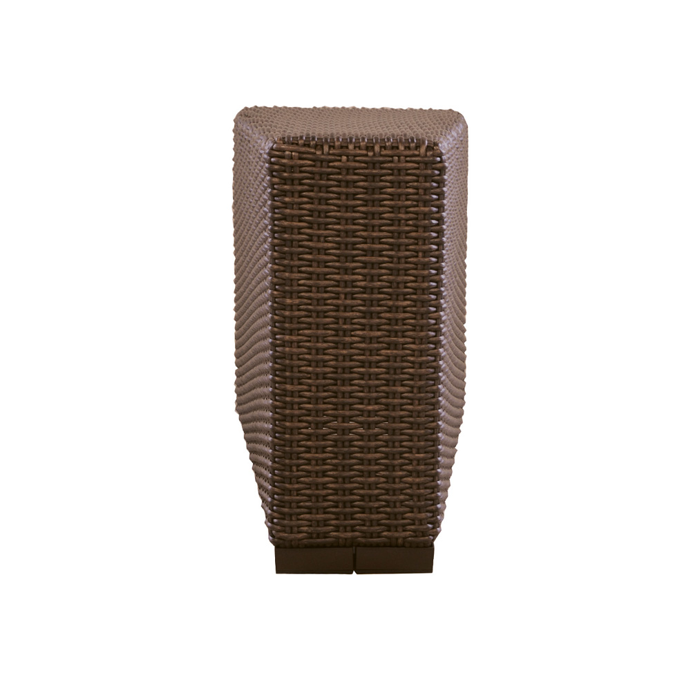 Lloyd Flanders Mesa Wedge Table - 298018