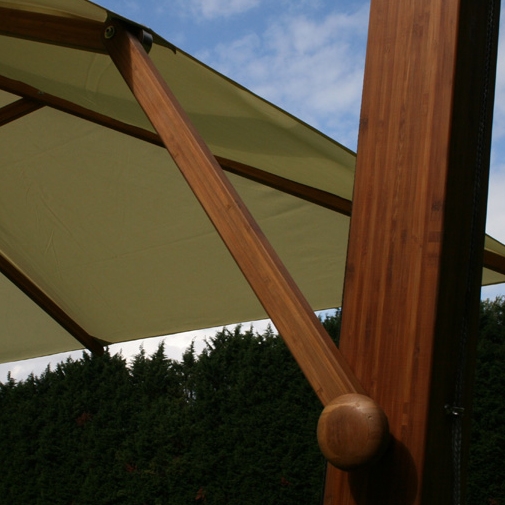 Levante Rectangle 8.5' x 11.5' Cantilever Umbrella - 25mX35m-REC-SW