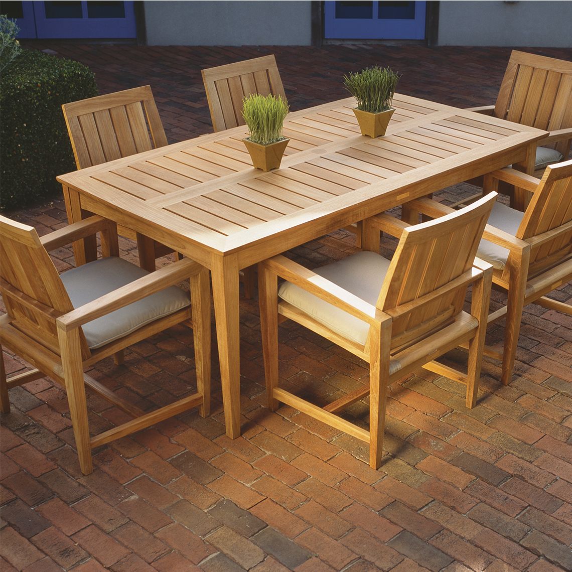 Kingsley Bate Amalfi 73" x 38" Rectangle Dining Table set