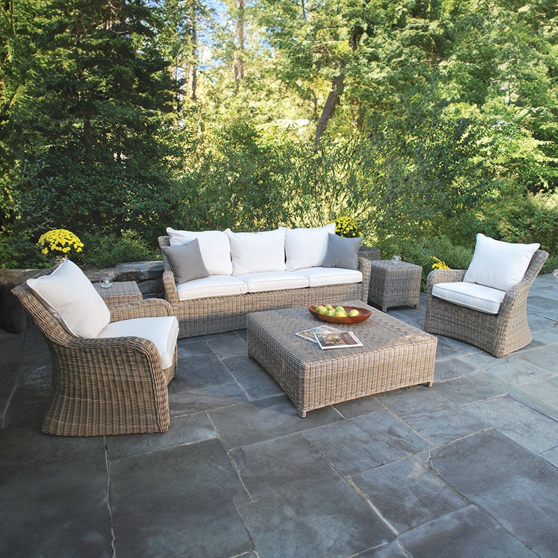 Sag Harbor Wicker Patio Set