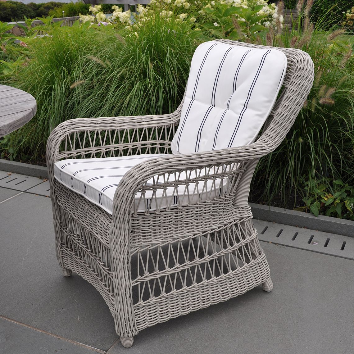 Southampton Dining Armchair side