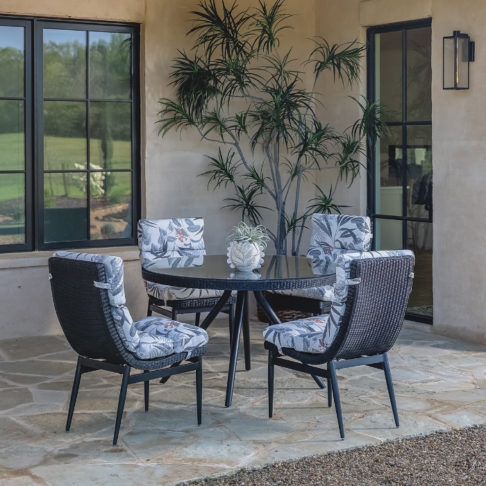 Cascade Wicker Dining Set for 4