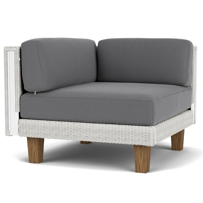Lloyd Flanders Catalina Corner Sectional - 144054
