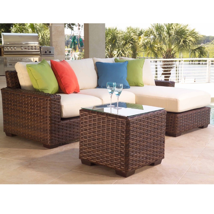 Contempo Right Arm Woven Vinyl Wicker Chaise - 38025