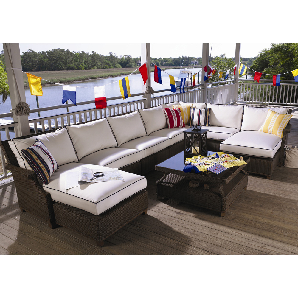 Lloyd Flanders Hamptons Large Sectional Set