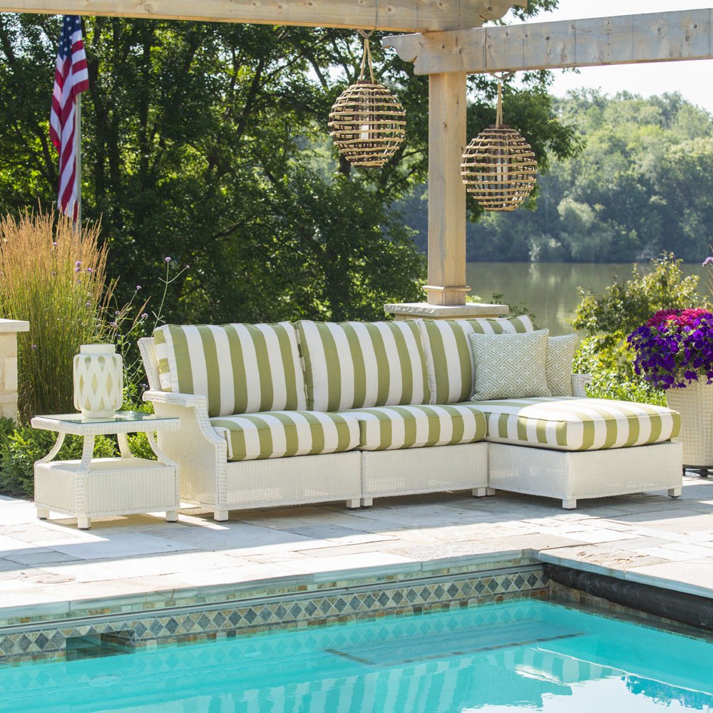 Lloyd Flanders Hamptons Wicker Sectional with Chaise - LF-HAMPTONS-SET10