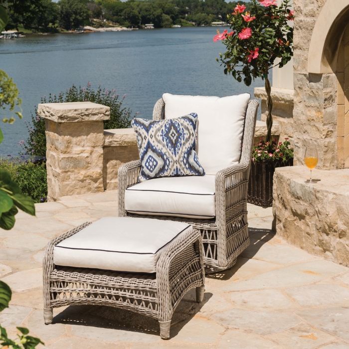 Lloyd flanders wicker chaise with deep seating cushions