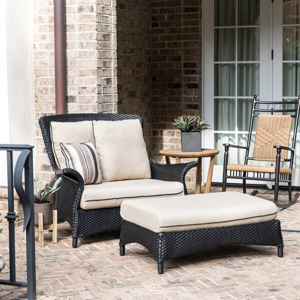 Mandalay Wicker Chair and a Half - 27015