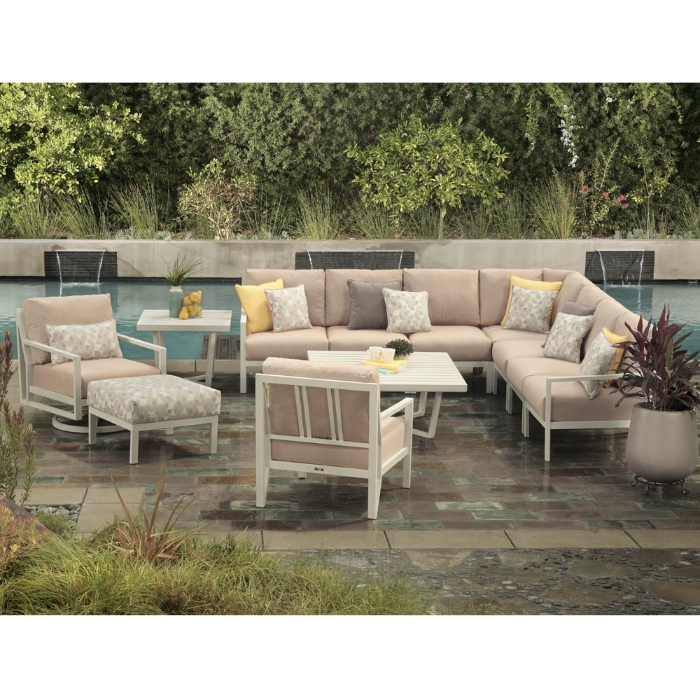 rust proof outdoor table