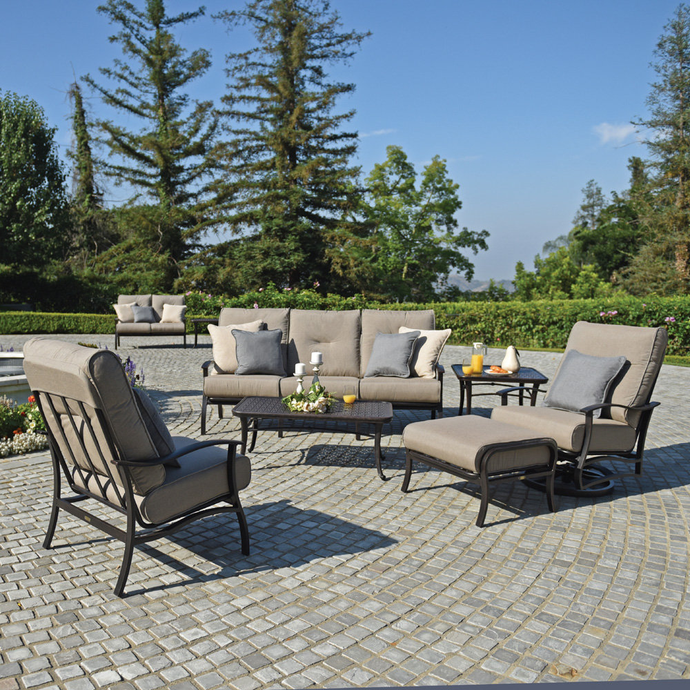 American made rust proof table