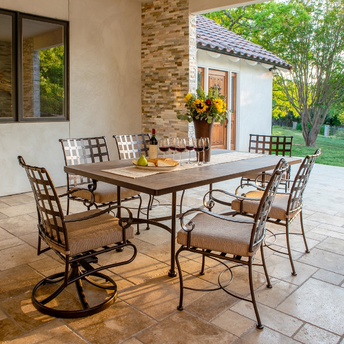 classico dining set