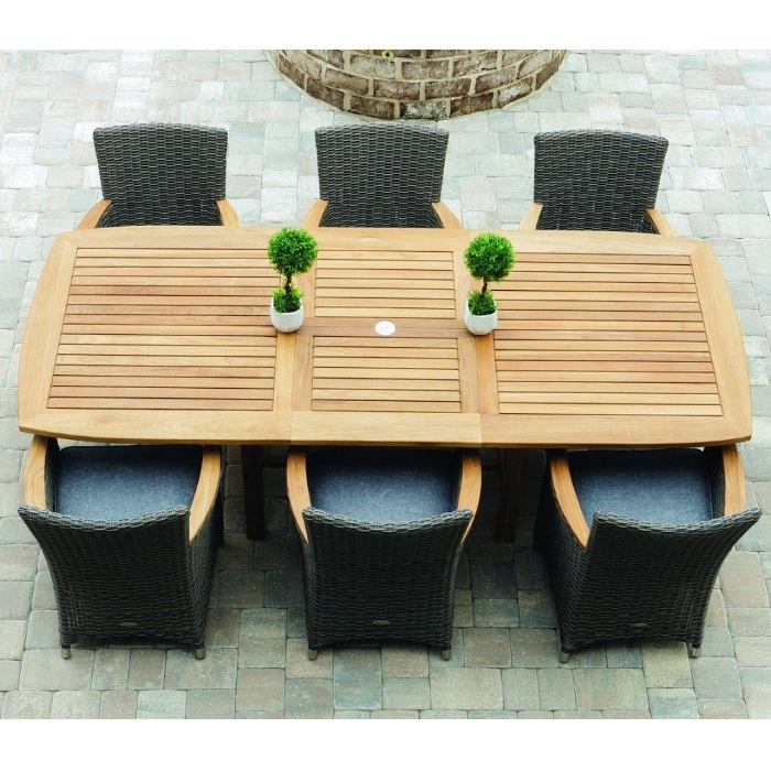 Helena wicker dining chair with seat cushion