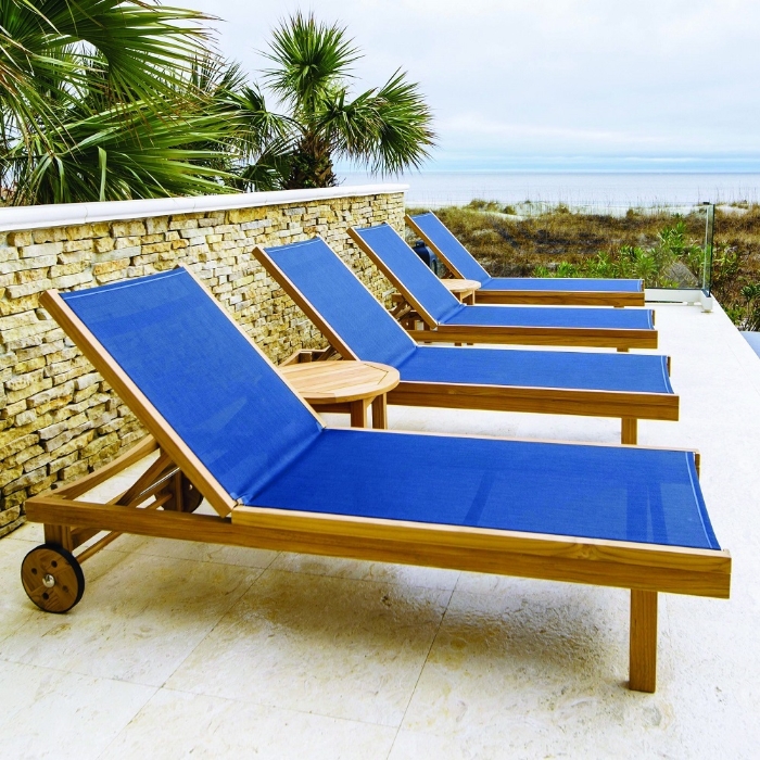 SUNDAZE teak chaise with sling seating