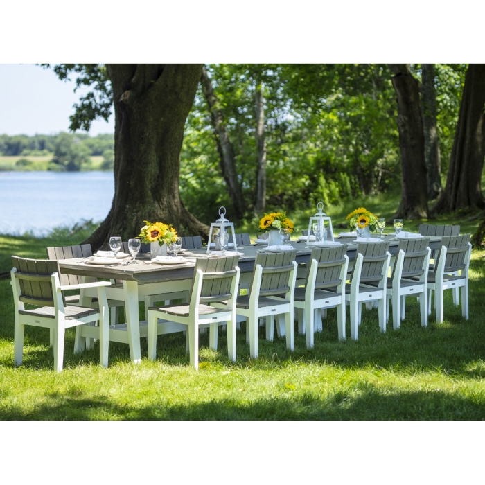 Mad Dining Set for 14
