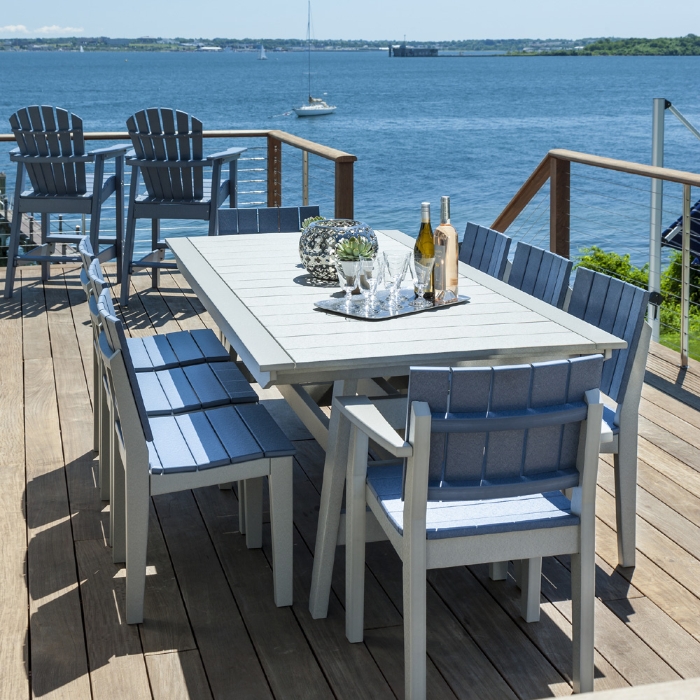 Mad Outdoor Dining Set