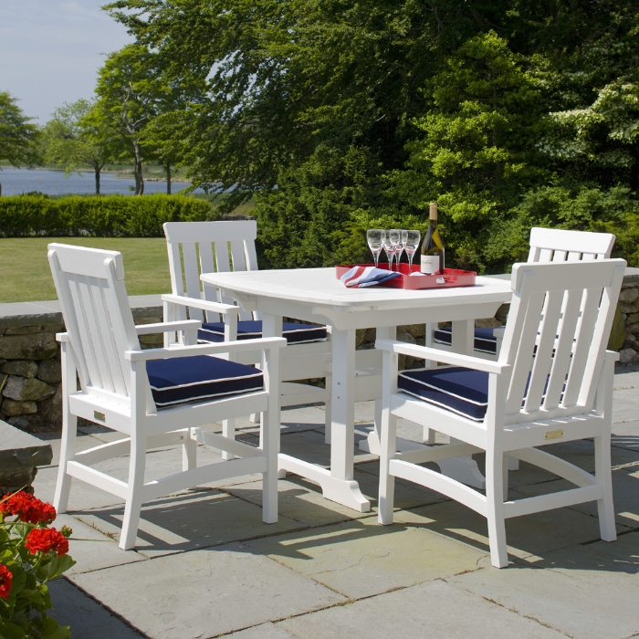 Portsmouth dining set