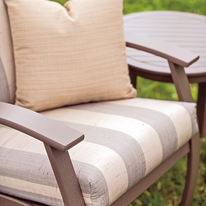 Belle Isle Supreme Swivel Rocker - B080