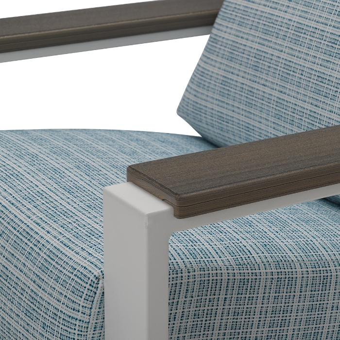 larssen arm accents
