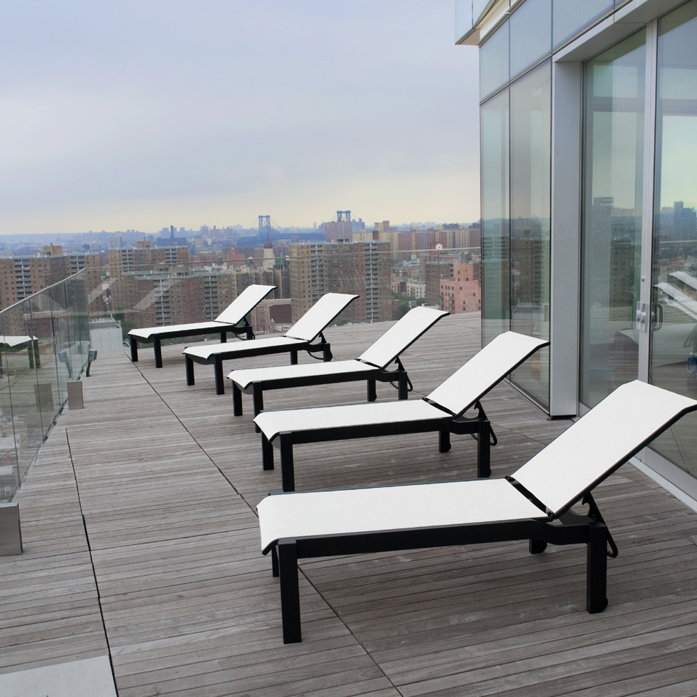 Telescope Casual Leeward Sling Chaise Loungers