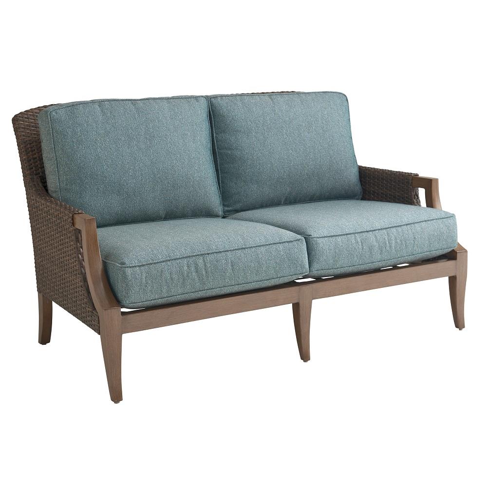 Harbor Isle Love Seats