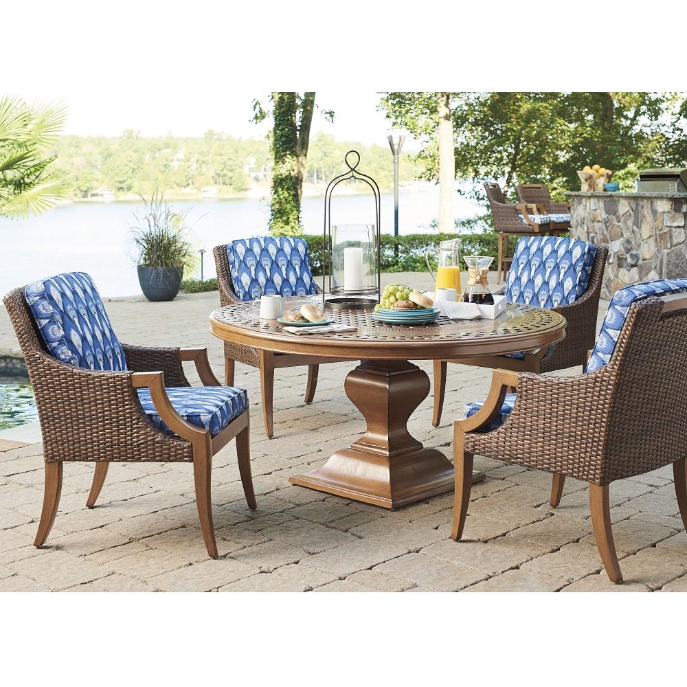 Harbor isle cast aluminum dining table