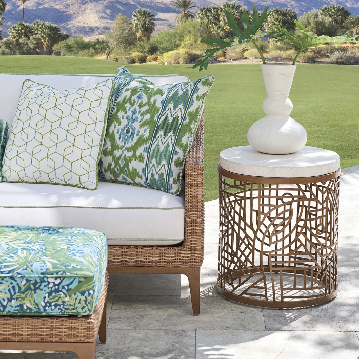 Palm Desert Poolside Stone Top lifestyle
