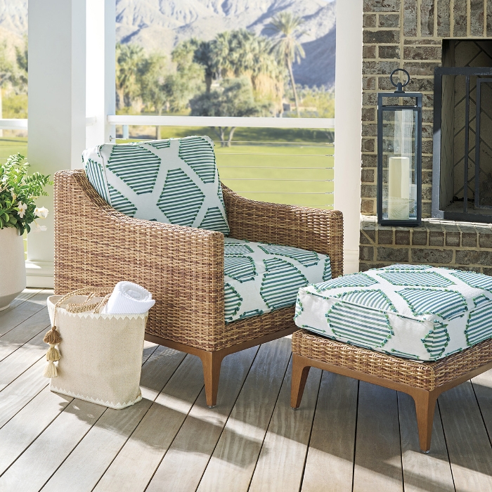 Palm Desert Poolside Lounge Chair set