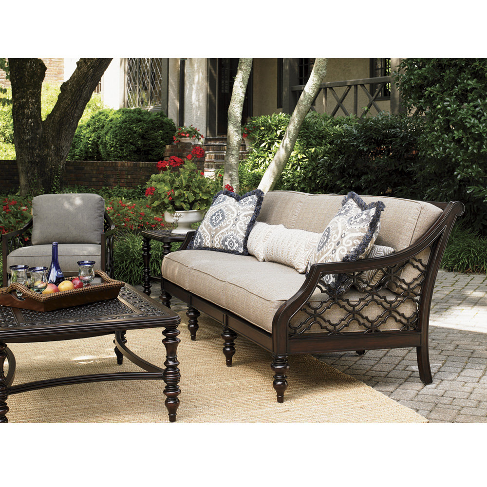 custom color lounge furniture