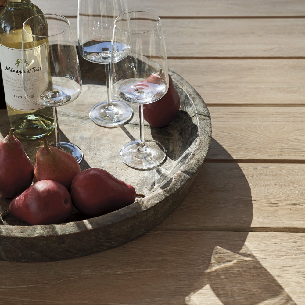 stillwater cove dining table top detail