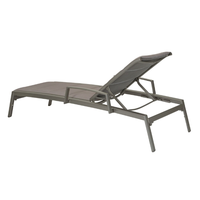 chaise back detail