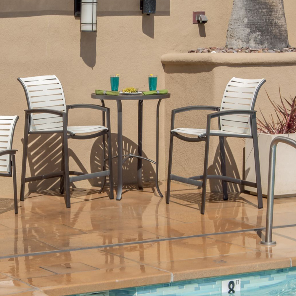 elance aluminum bar stool with vinyl straps