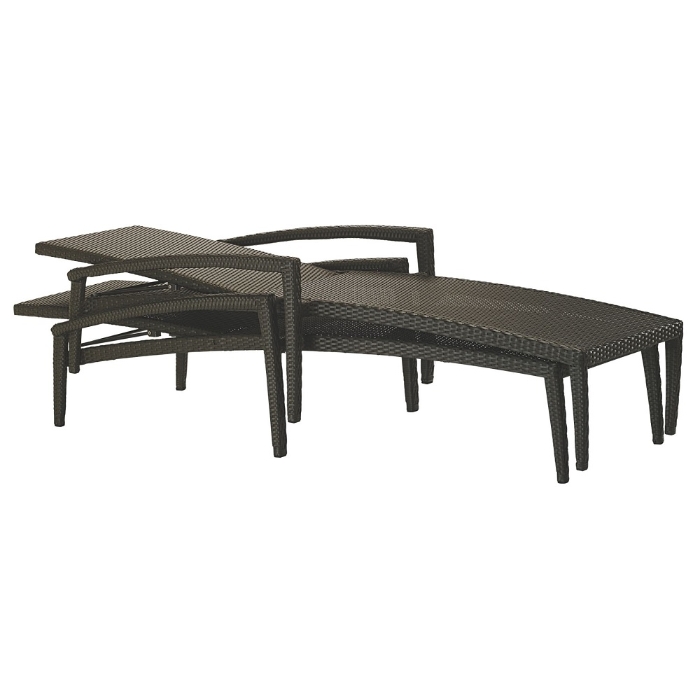 chaise stacked