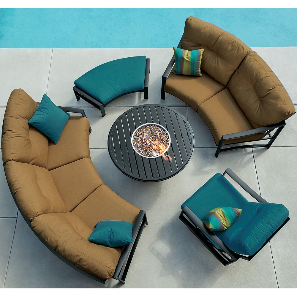 kenzo aluminum sofa with deep seating cushions