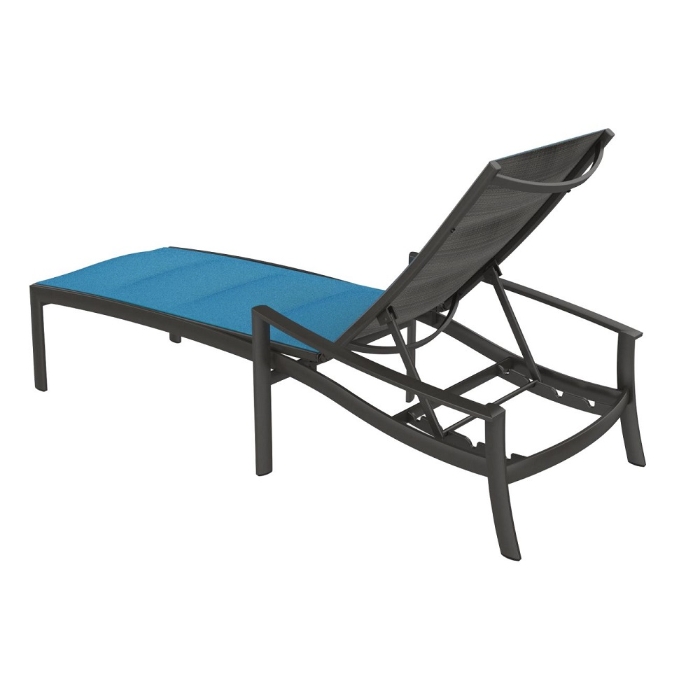 chaise back detail
