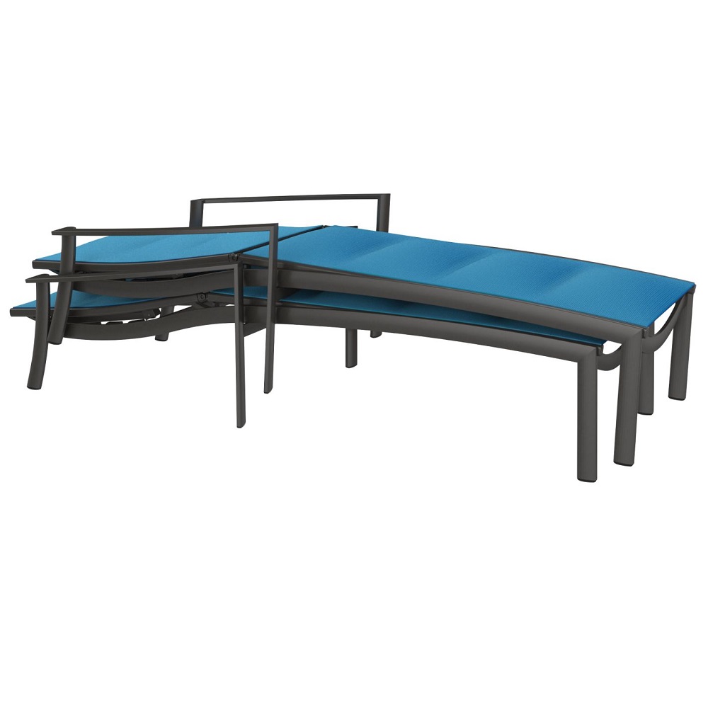 chaise stacked