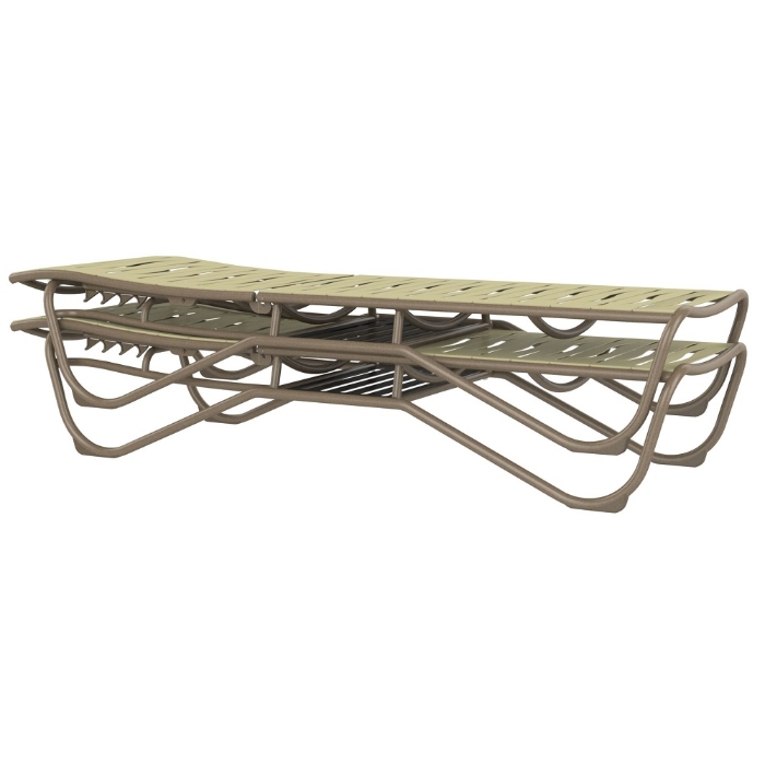 chaise stacked