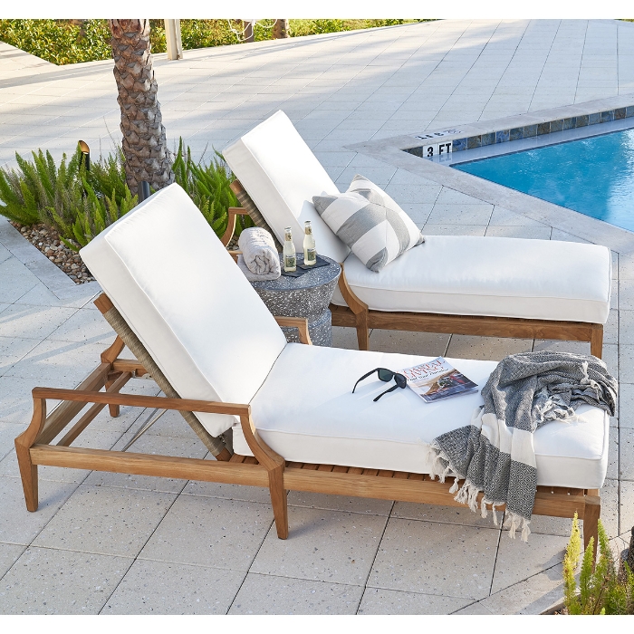 Universal Coastal Living Chesapeake Chaise Lounge set 7