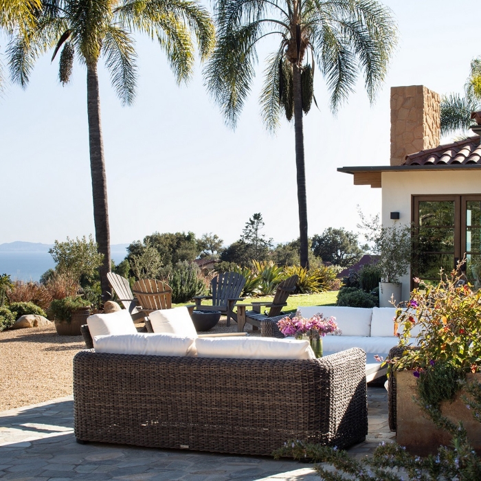 Universal Coastal Living Montauk Lounge Chair set