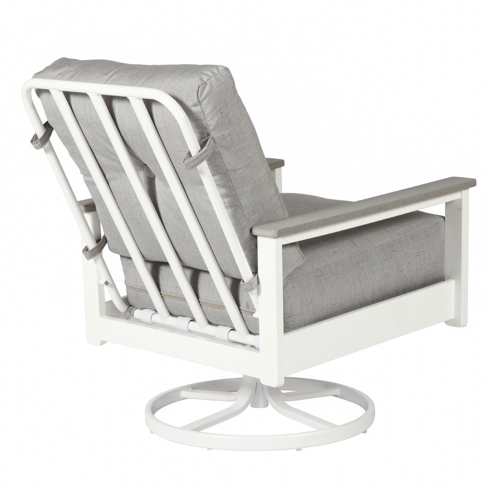rust proof outdoor lounge chairs