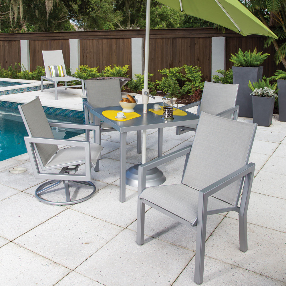 aluminum chaise with sling seating
