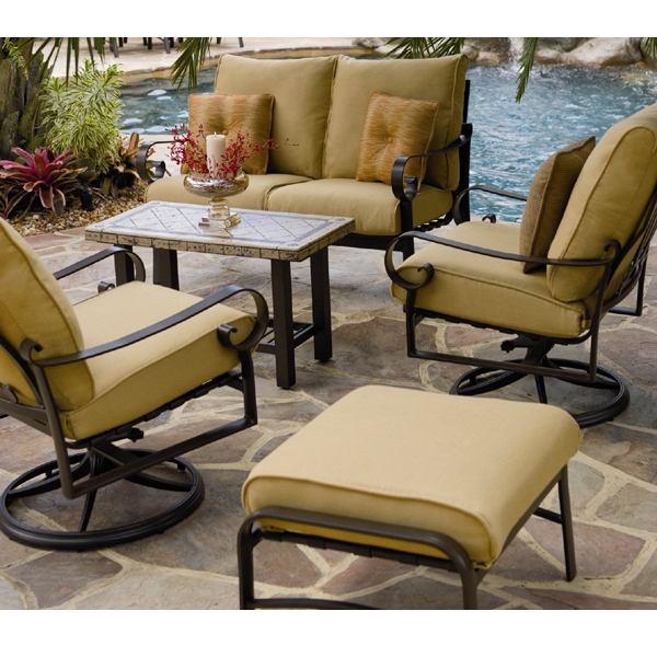 Belden Cushion Ottoman - 690486M