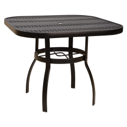 Deluxe Trellis Tables