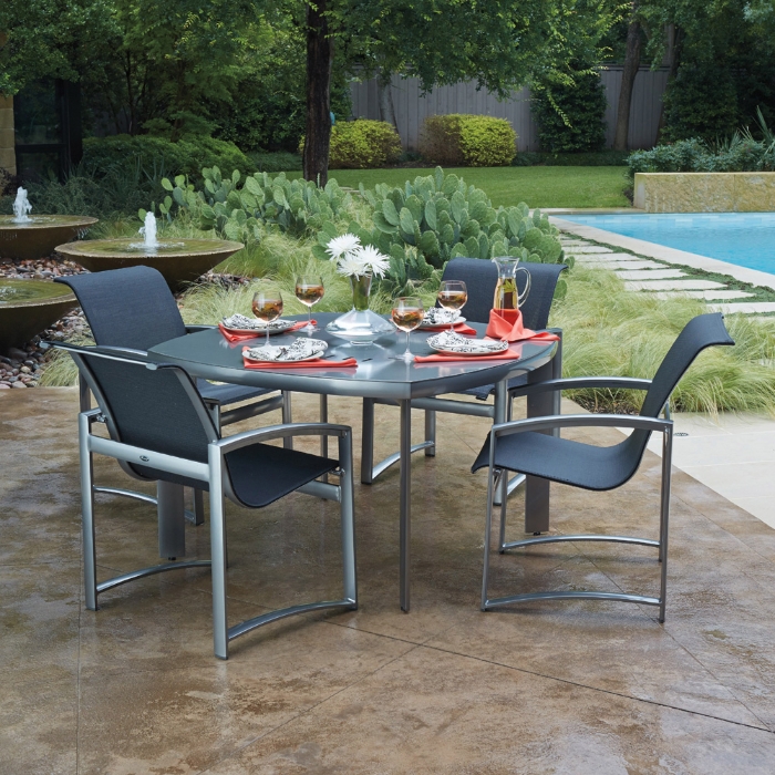 Metropolis Square Round Umbrella Table - 3248BT