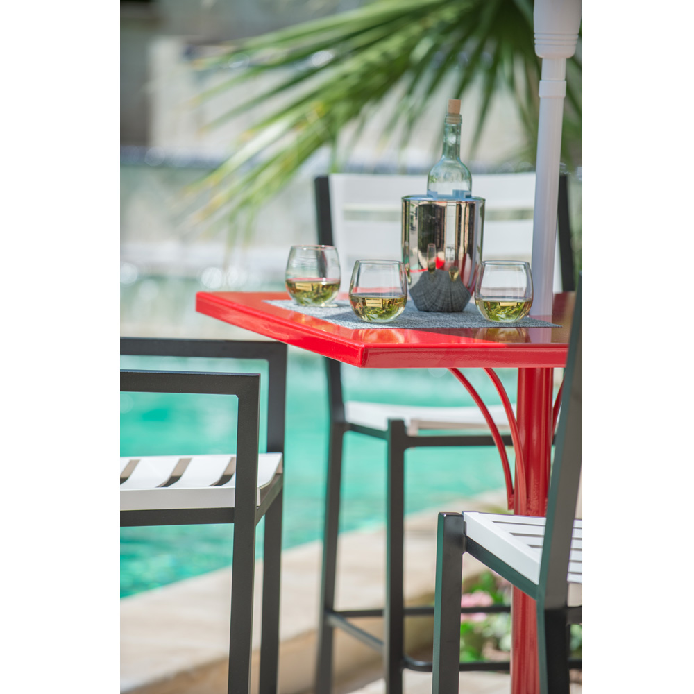 Palm Coast Aluminum Table Detail