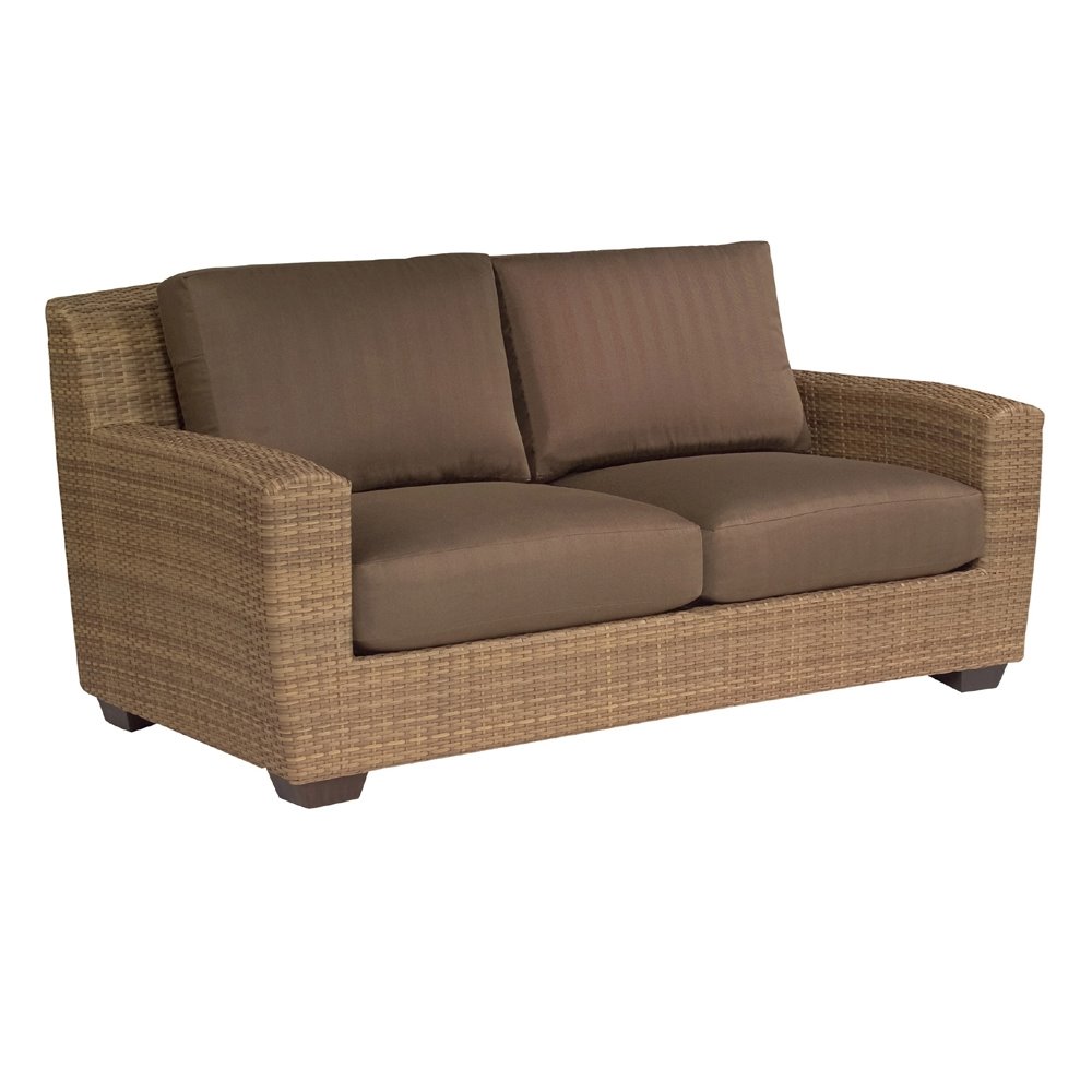 Woodard Saddleback Loveseat - S523021