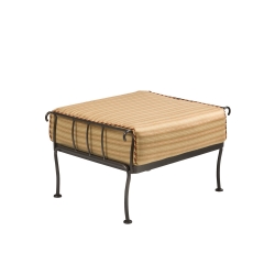 Woodard Terrace Ottoman - 790086