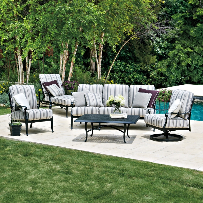 Wiltshire Sofa - 4Q0420