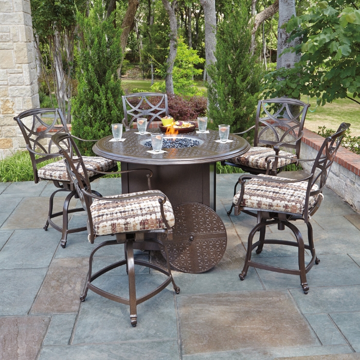 Hampton Fire Pit Table with Round Aluminum Base - 65M747-05148FP